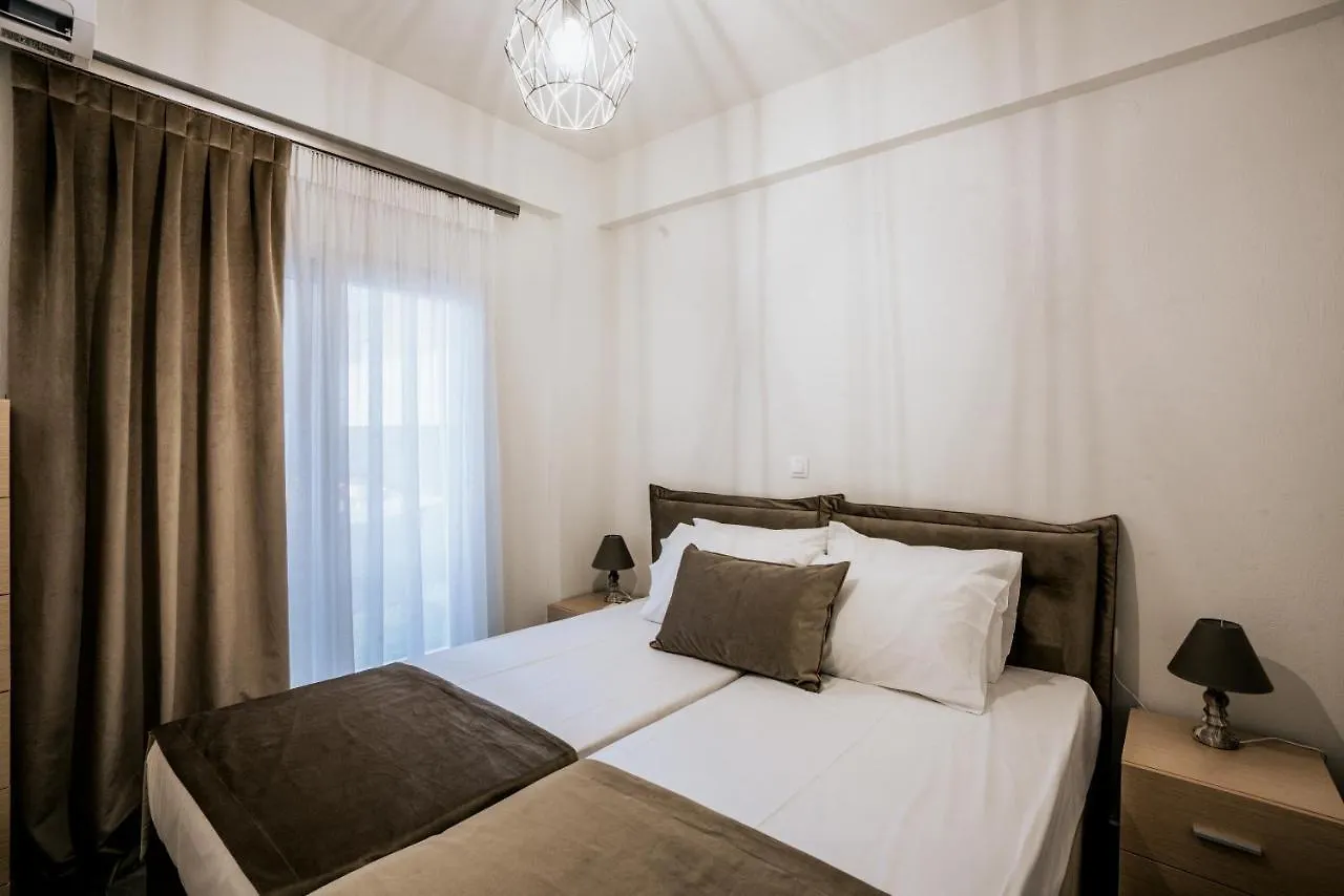 Emerald Luxury Apartments نيكيتي 0*,  اليونان