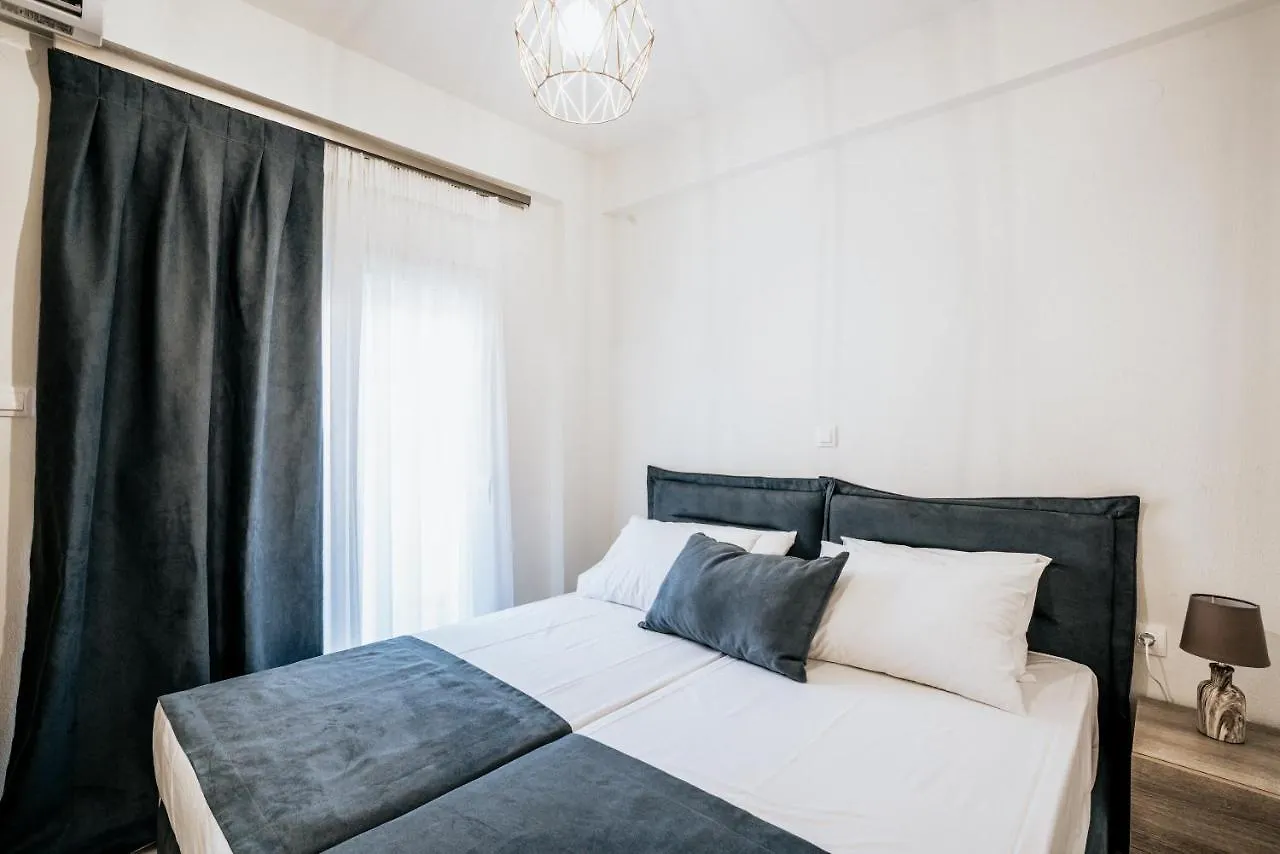 Emerald Luxury Apartments Nikiti