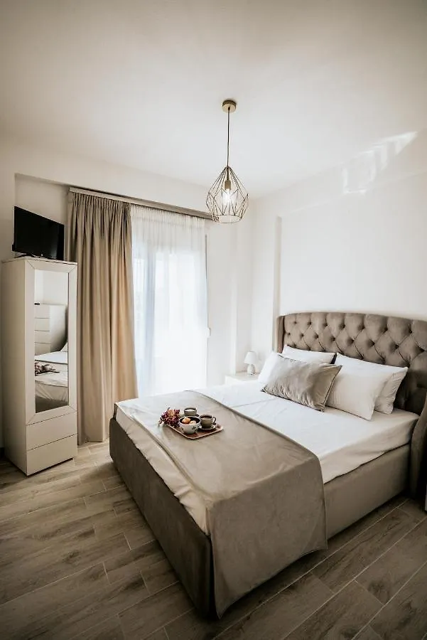Emerald Luxury Apartments Nikiti