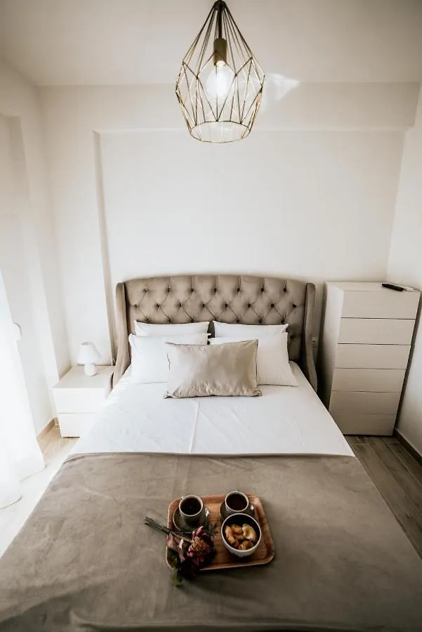 Emerald Luxury Apartments Nikiti  Nikiti (Sithonia)