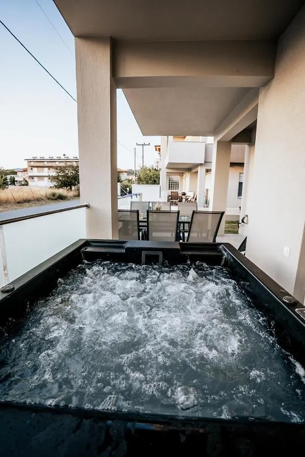 Emerald Luxury Apartments Nikiti
