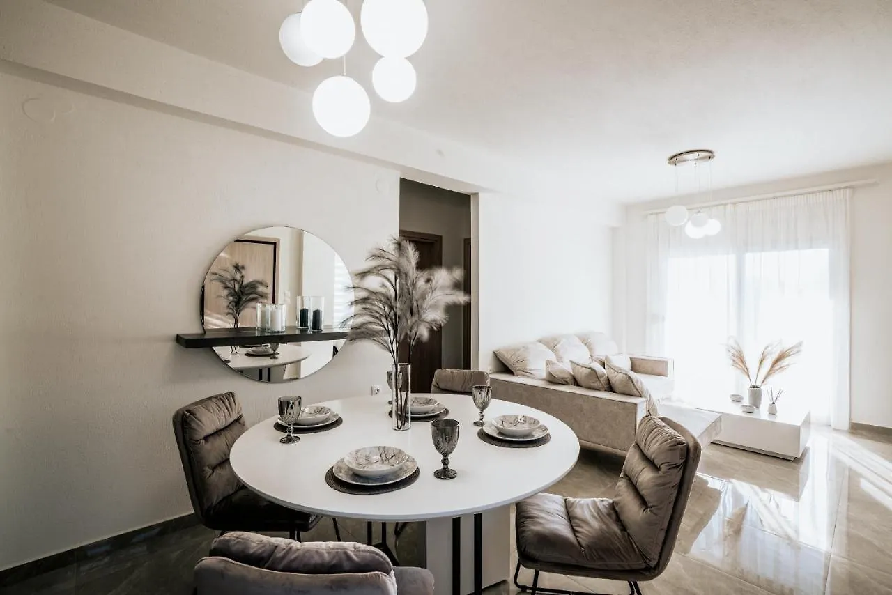 Emerald Luxury Apartments Nikiti